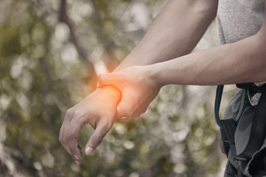 Rheumatoid Arthritis - A Symphony of Healing for Hands and Feet